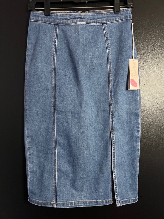 New York & Company Dresses & Skirts - NY&Co Light Blue Denim Skirt